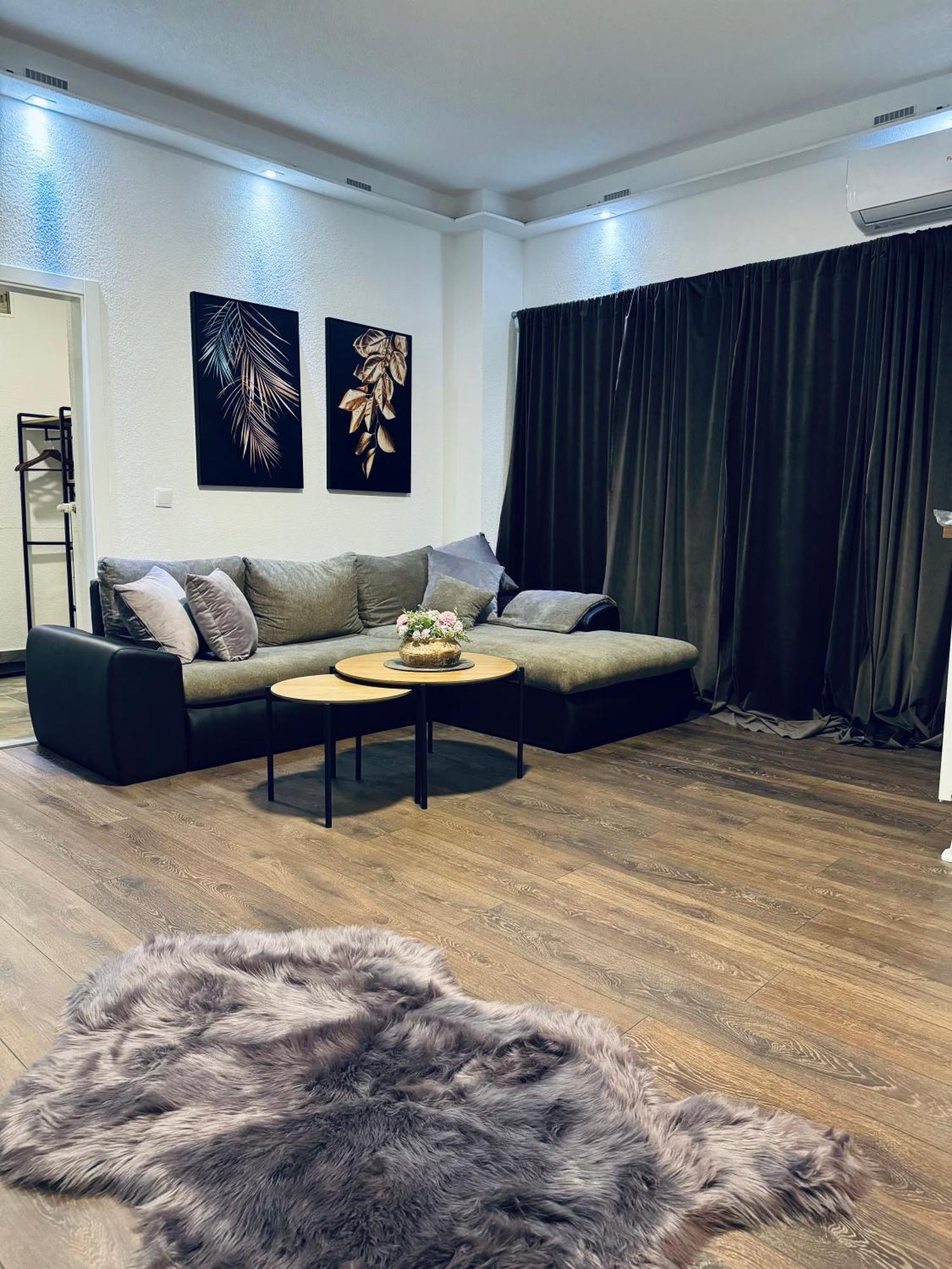 Gianni's Apartment